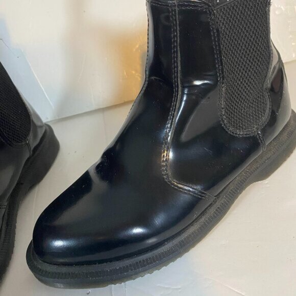 Dr. Martens AirWair Black Patent Leather Women’s Chelsea Boots Size 6 - Picture 12 of 13